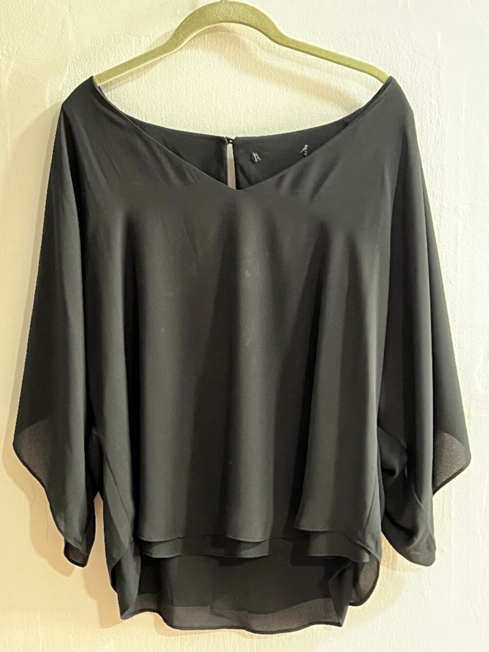 WHBM Medium Blouse w/ Kimono Elbow-length Sleeves - Black